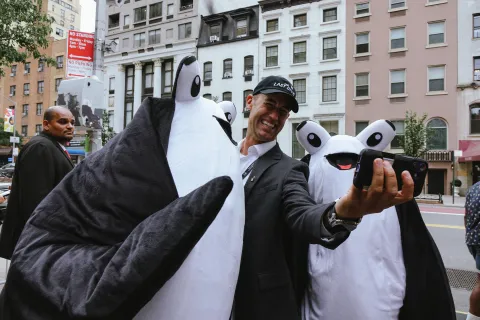 Mantas in Tuxedos